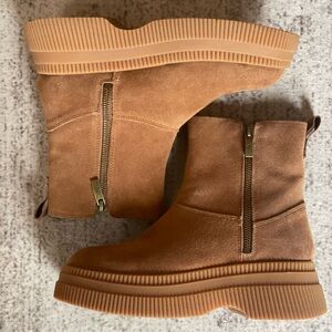 Water proof suede boots